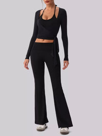 Conjunto Halter y Legging Acampanado – imagen 3