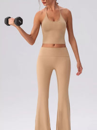 Conjunto Halter y Legging Acampanado – imagen 16